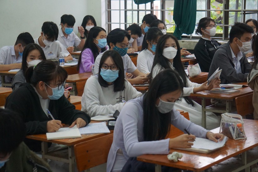 Kỳ thi tốt nghiệp THPT năm 2022: Đà Nẵng có 28 điểm thi chính thức ảnh 2